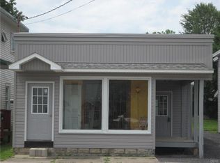 166 W 1st St S, Fulton, NY 13069