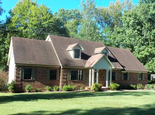 111 Oak Dr, Huntingdon, TN 38344