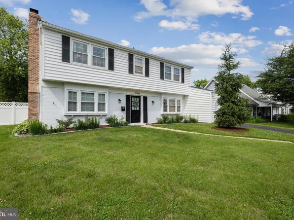 12602 Killian Ln, Bowie, MD 20715