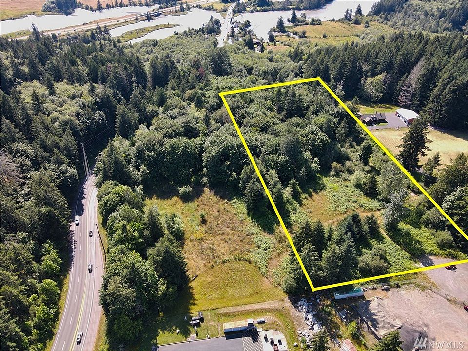 1st image of 4537 2nd Ave NW