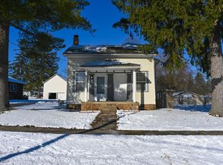 9 Euclid St, Marshallville, OH 44645