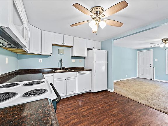 4th image of 214 Lake Ave