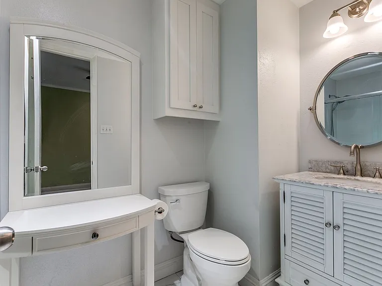 7709 Broadway #113 — Photo 25