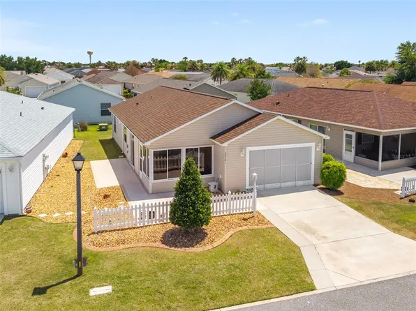 1814 Hallandale Ln, The Villages, FL 32162