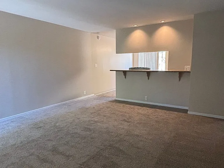 Adobe Falls Investors, LLC — Photo 11