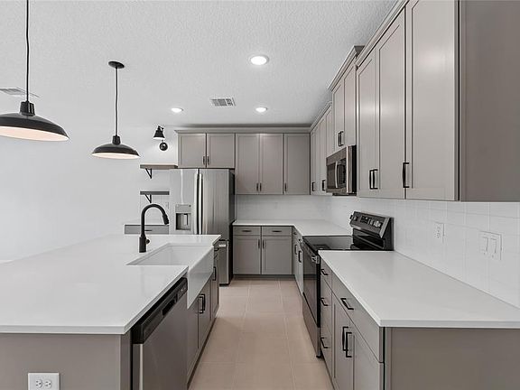3rd image of 3422 Withers Way