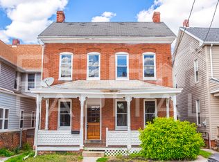 224 Locust St, Hanover, PA 17331