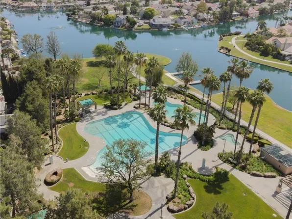 8508 Northshore Dr, Bakersfield, CA 93312