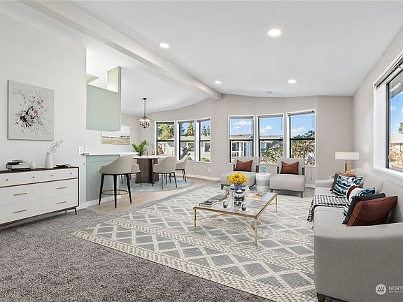 3rd image of 1402 22nd Street NE #511