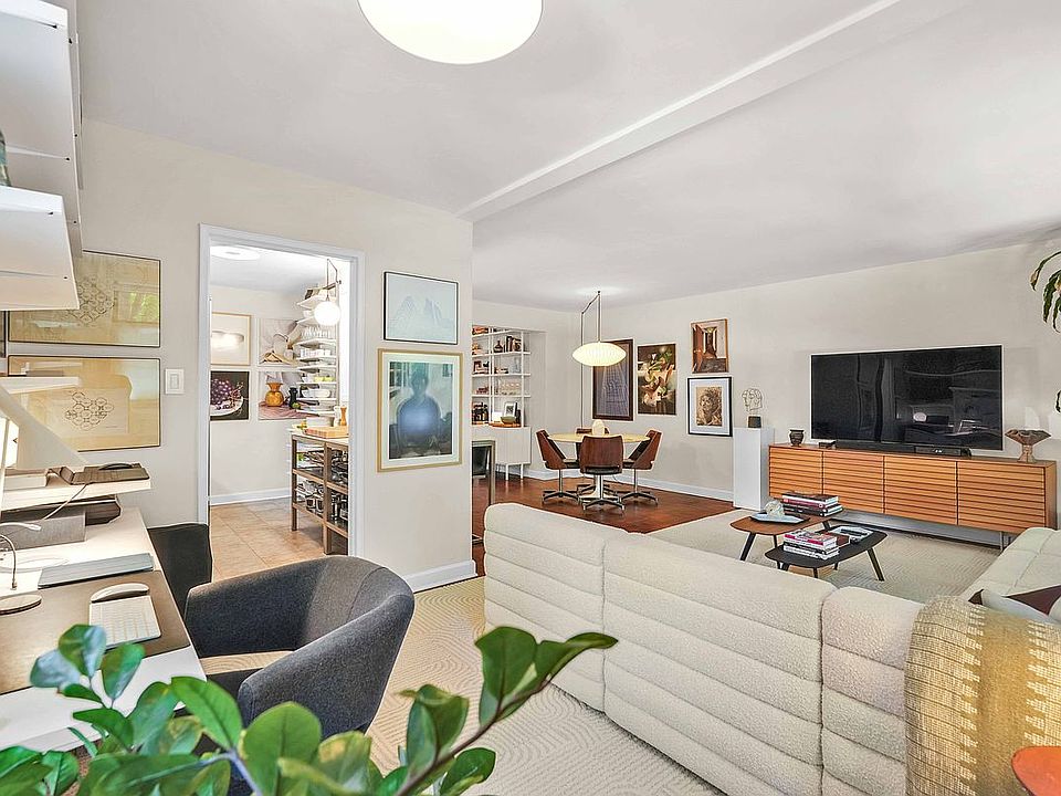 1st image of 7423 Ridge Blvd APT 1C