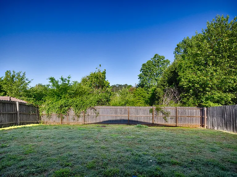 130 Tybee Dr — Photo 38