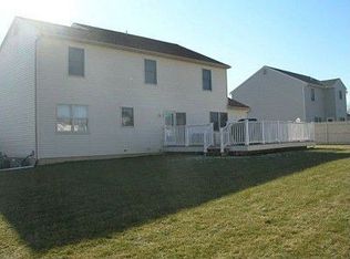 2215 Stone Bridge Ln, Easton, PA 18040