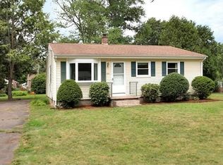 100 Louis Rd, Springfield, MA 01118