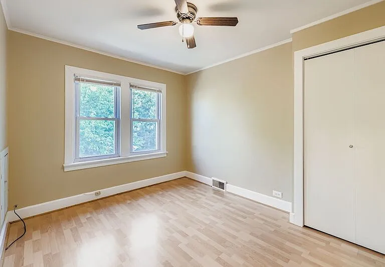 16855 Sayre Ave — Photo 17