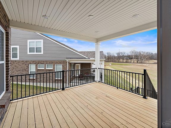 3rd image of 4889 Osprey Pointe Dr #5