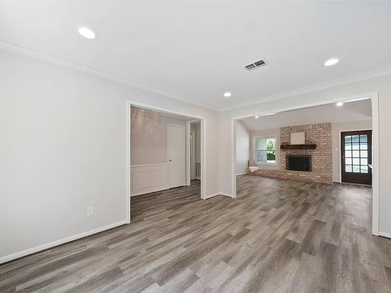 1726 Ashford Hollow Ln — Photo 7