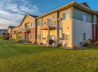 3555 40th Ave S #101, Grand Forks, ND 58201