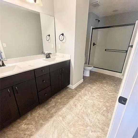 805 Bluff Ridge Ln — Photo 20
