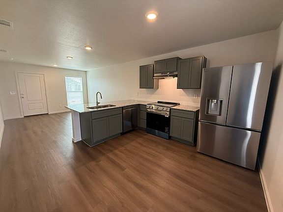 5th image of 5518 Smith St