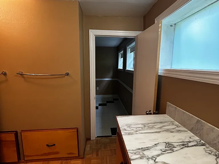 330 Sawmill Rd — Photo 24