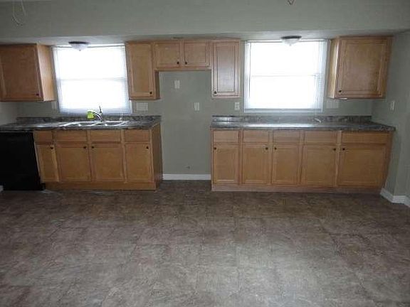 4th image of 10247 W Kiehnau Ave