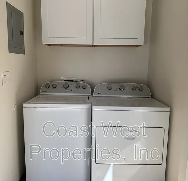 4062 Conrad Ave — Photo 35