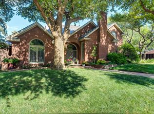 8707 Savannah Ave, Lubbock, TX 79424