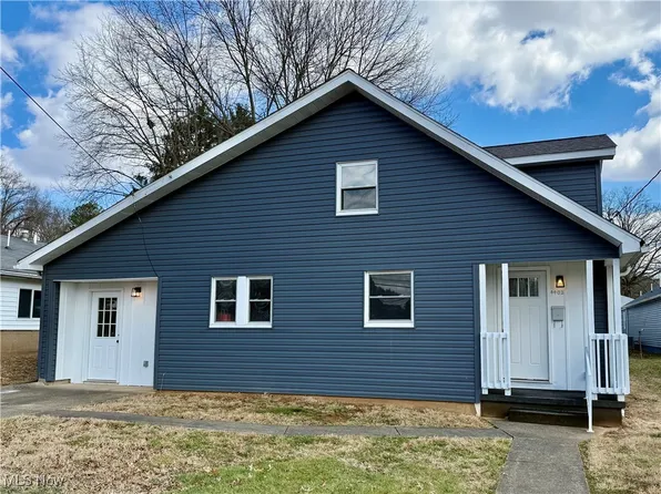 4402 Packard St, Parkersburg, WV 26104