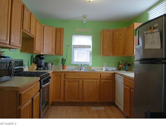 2nd image of 319 Hohman Ave
