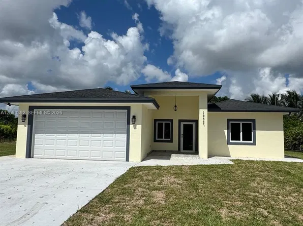 19527 SW 325th Ln, Homestead, FL 33030