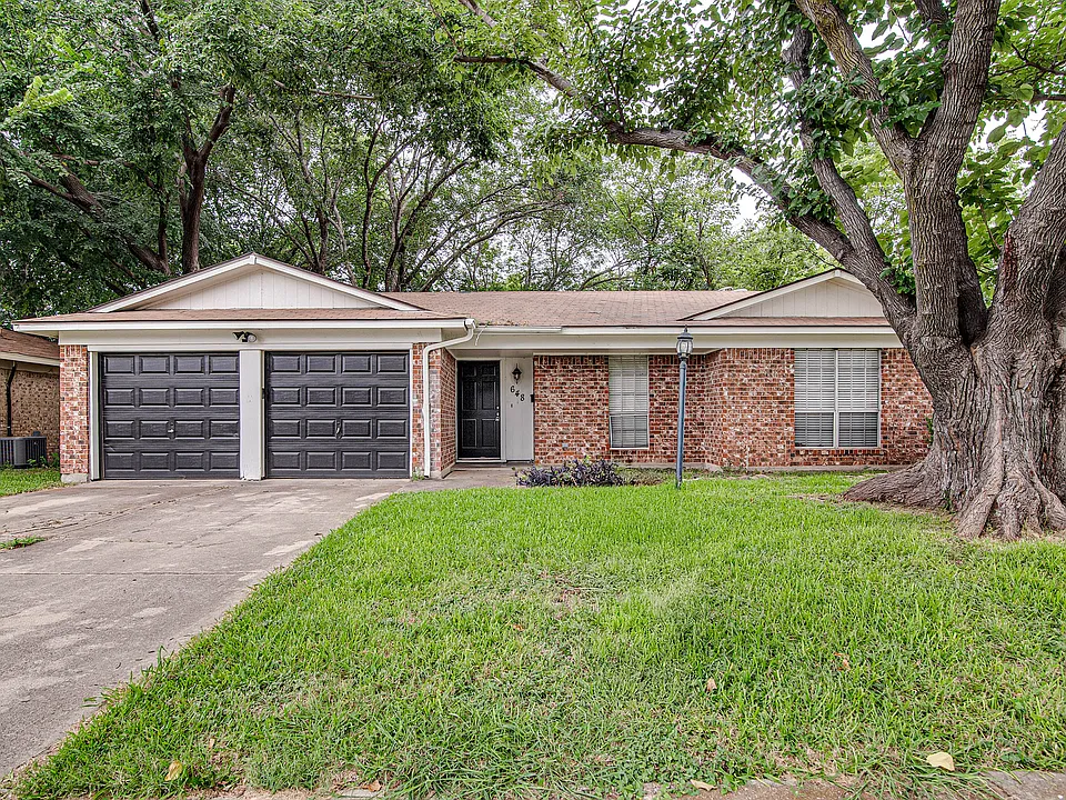 648 Sue Ann Ln