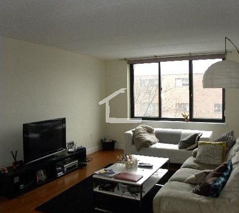 1st image of 85 Brainerd Rd #316L
