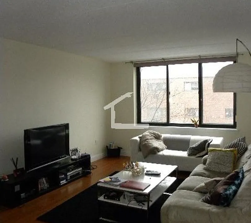 85 Brainerd Rd #316L