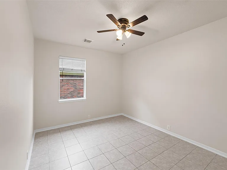 3106 Birchleaf Dr — Photo 10