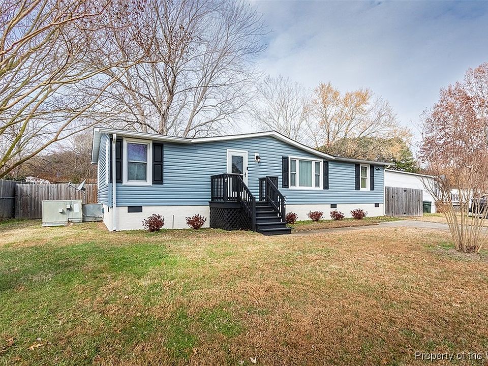 1st image of 304 Cattail Ln
