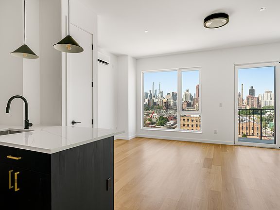 3rd image of 11-14 35th Ave #903