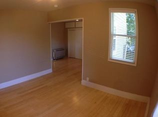 2131 NW Davis St APT 6, Portland, OR 97210