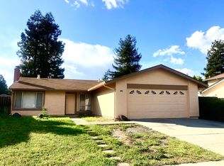 3325 Gloucester Pl, Fremont, CA 94555