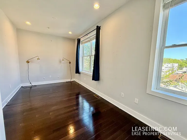 907 N St NW #B1 — Photo 18