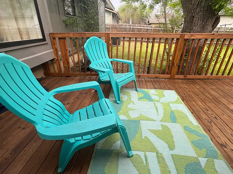 2511 E Stassney Ln — Photo 24