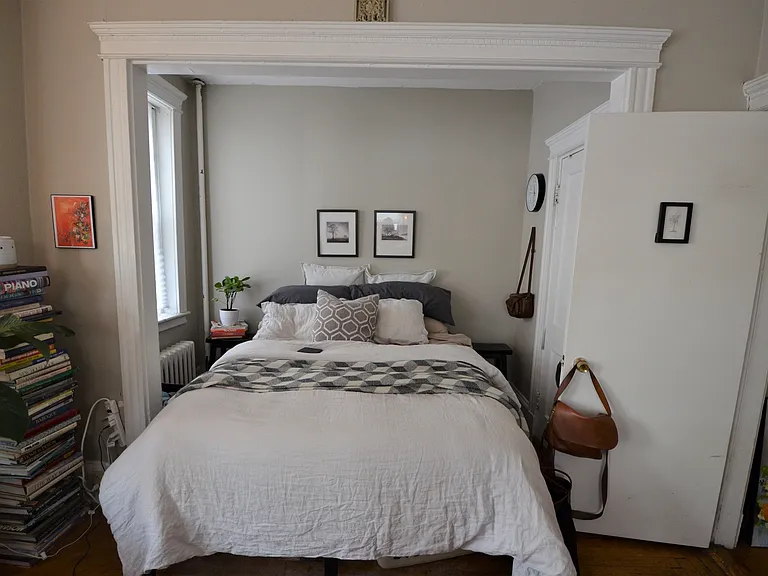 24 Peterborough St #1 — Photo 3