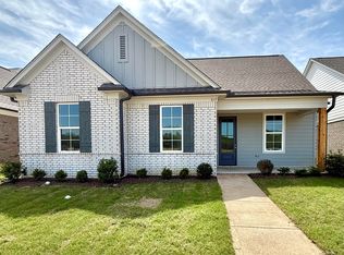 617 Sunflower St, Nesbit, MS 38651