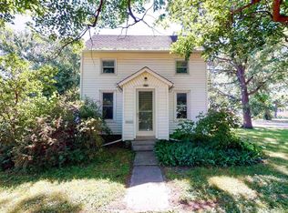 315 N West St, Farmington, IL 61531