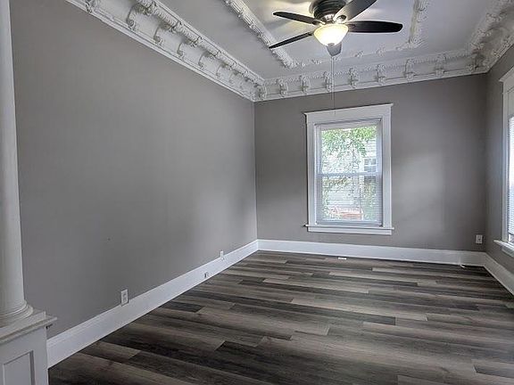 5th image of 304 1st St SW