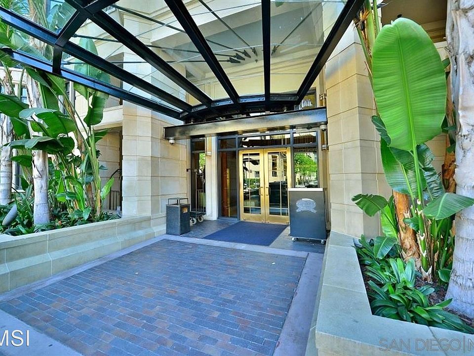 1st image of 500 W Harbor Dr Unit 1506