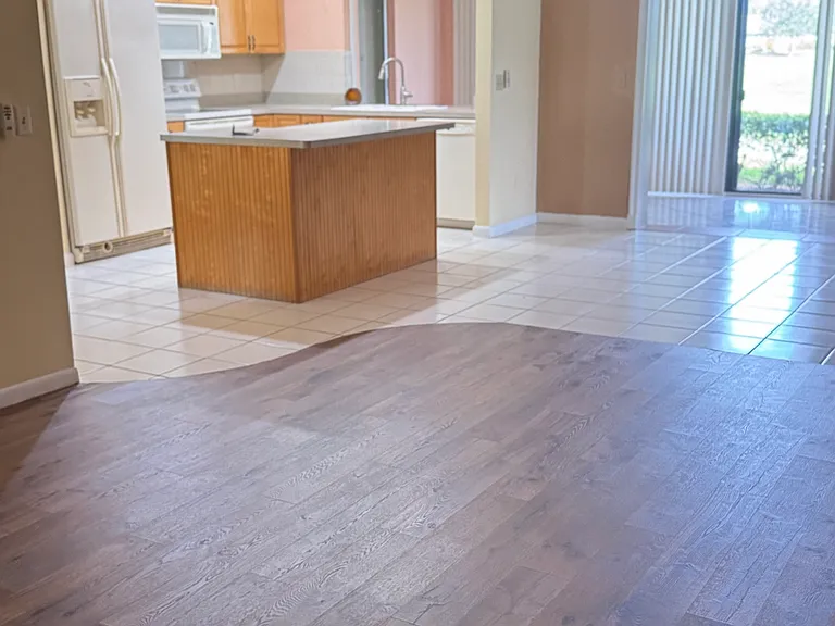 4105 Lakewood Blvd — Photo 3