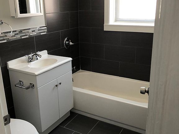 3rd image of 239 Beacon Ave APT 9