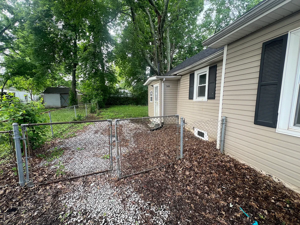 Building Photo - 508 Inverness Ave