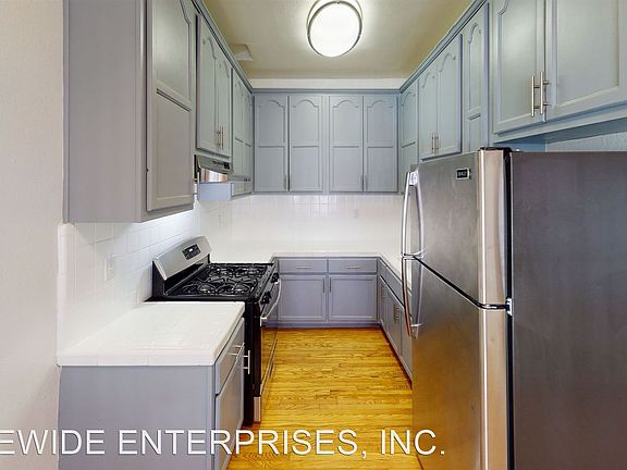 2nd image of 5356 Lexington Ave APT 201