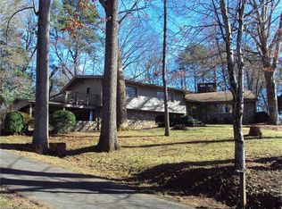 94 Dewees Dr, Sylva, NC 28779